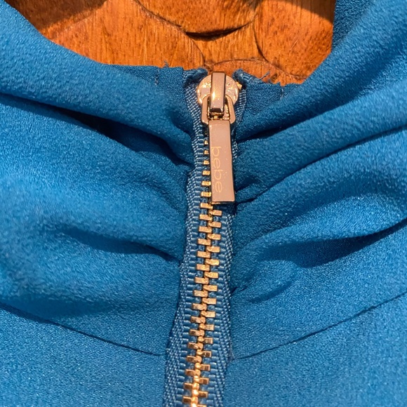 Bebe jumpsuit 8 blue zipper pockets - Picture 3 of 13